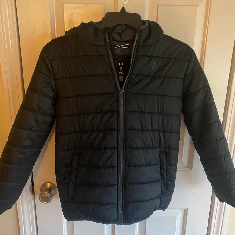 Youth large under armor jacket black with a hood